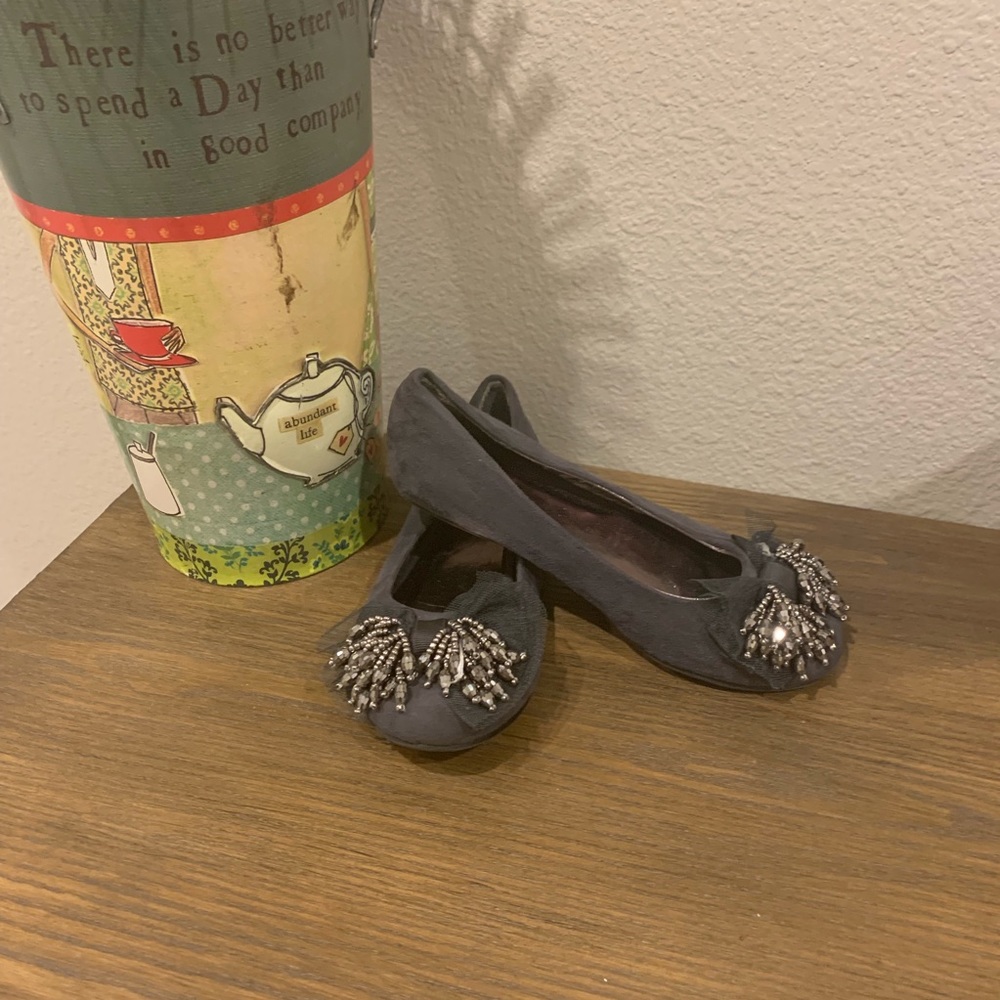 MIA size 1 ballet flats